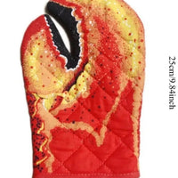Lobster-Claw Oven Mitts — detail view
