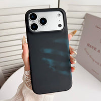 Phone case that changes color with heat from your hand