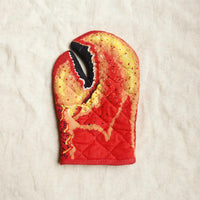 Lobster-Claw Oven Mitts — alternate view
